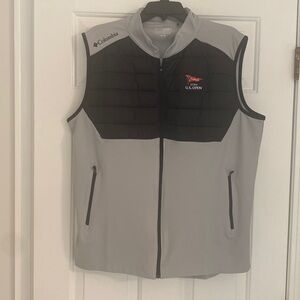 Columbia Gray and Black US open Golf vest